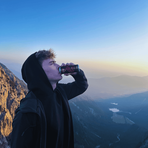 Cordyceps właściwości  na wsparcie energii i wytrzymałość – idealny dla aktywnych. 